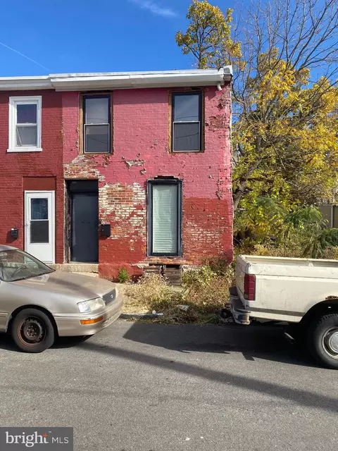 5351 Newhall St, Philadelphia, PA 19144