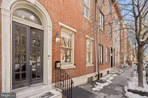 614 S 10th St, Philadelphia, PA 19147