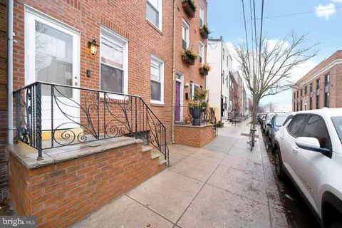 1226 S 6th St, Philadelphia, PA 19147