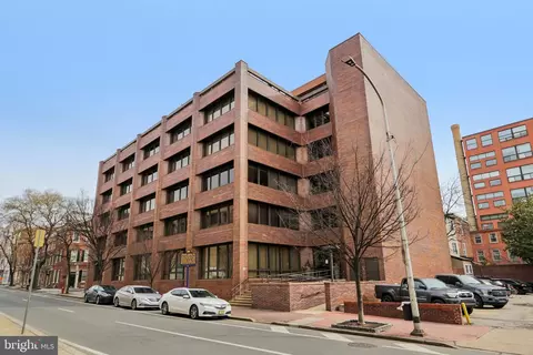 125 N 27 N 4th St #107, Philadelphia, PA 19106