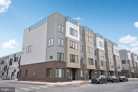 2150 Northbank Pl #141, Philadelphia, PA 19125