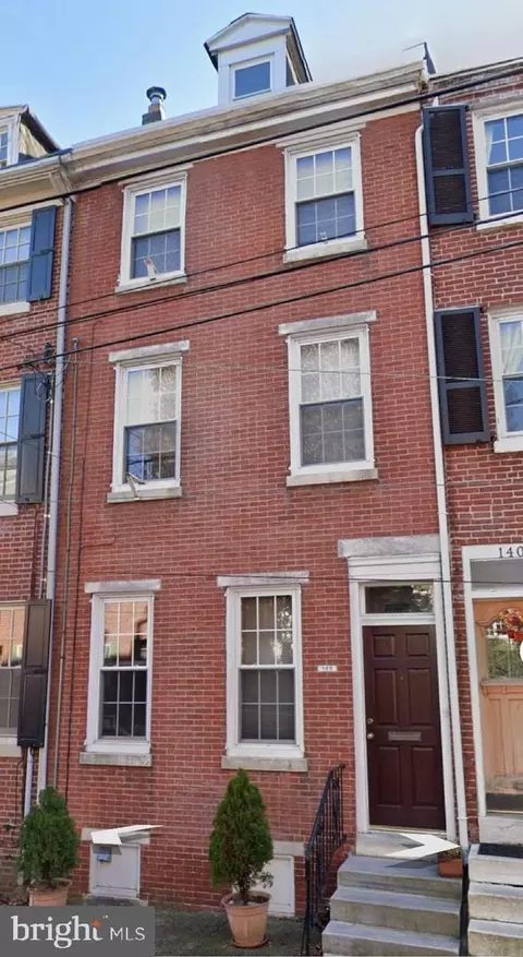 138 Kenilworth St, Philadelphia, PA 19147