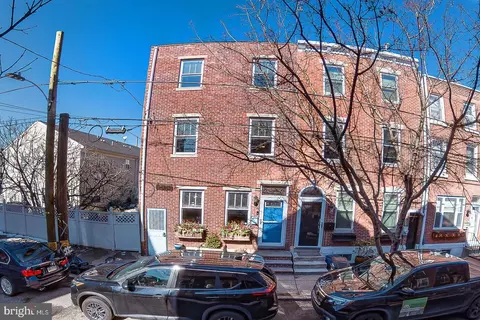 339 Titan St, Philadelphia, PA 19147