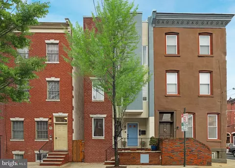 765 S 15th St, Philadelphia, PA 19146