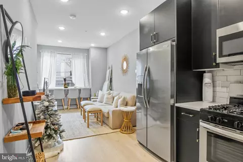 2428 Jasper St, Philadelphia, PA 19125