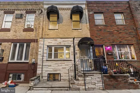 2246 S Hicks St, Philadelphia, PA 19145
