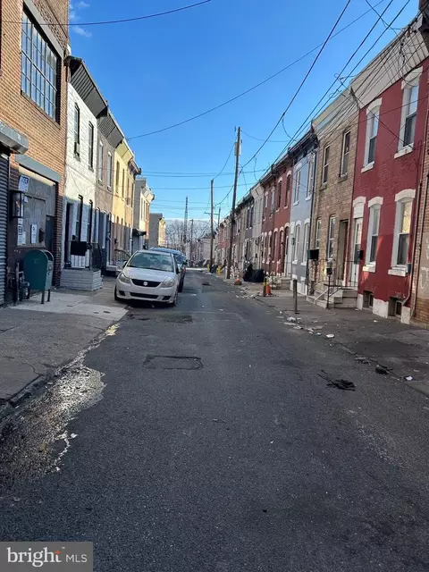 2072 E Clementine St, Philadelphia, PA 19134
