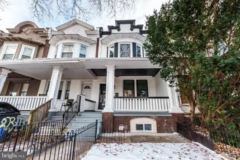 825 S 60th St, Philadelphia, PA 19143