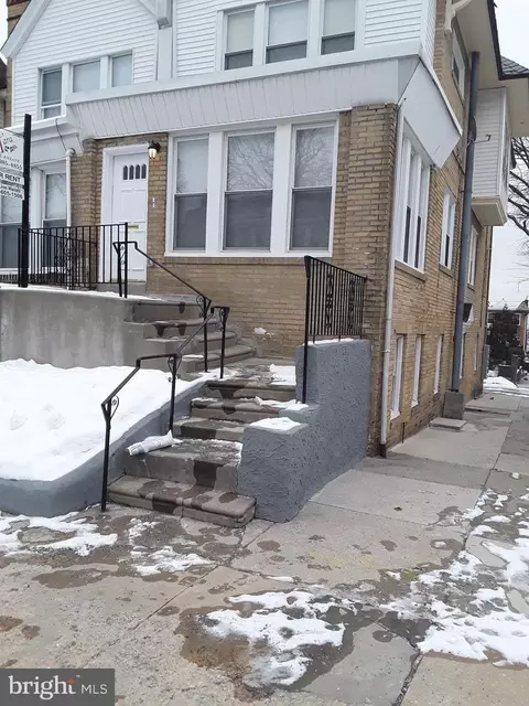 5818 Woodcrest Ave, Philadelphia, PA 19131