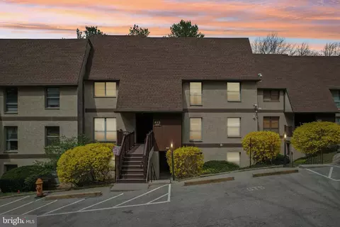 413 Shawmont Ave #D, Philadelphia, PA 19128
