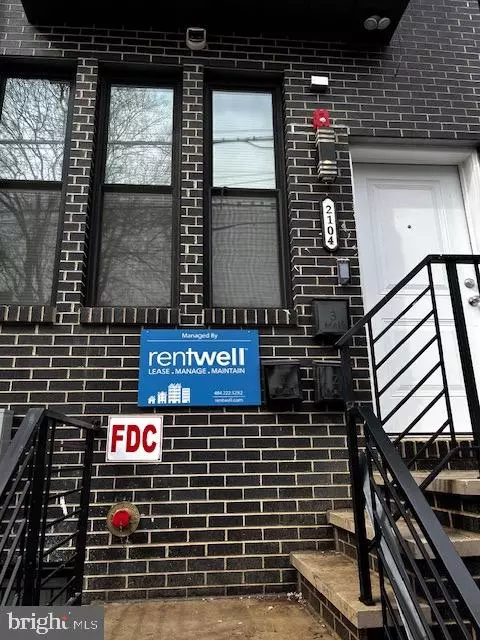 2104 N 7th St, Philadelphia, PA 19122