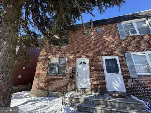 7314 Montour St, Philadelphia, PA 19111