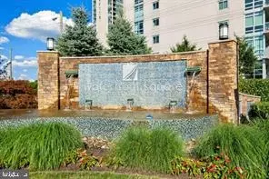 901 N Penn St #R1804, Philadelphia, PA 19123