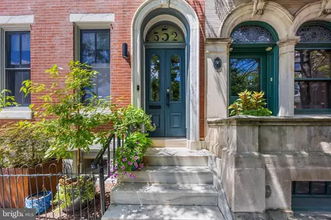 552 N 18th St, Philadelphia, PA 19130