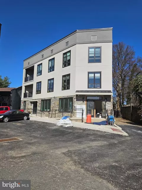 8610 Evergreen Pl #201, Philadelphia, PA 19118