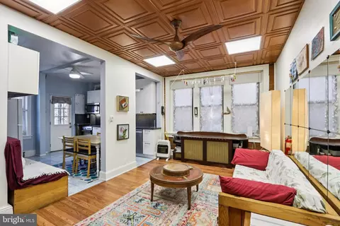 1003 S 05 S 46th St #4, Philadelphia, PA 19143