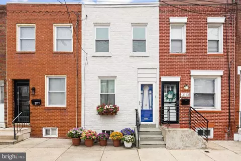 3115 Almond St, Philadelphia, PA 19134