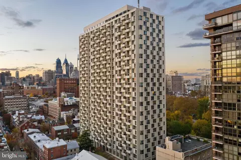 604 S 36 S Washington Sq #309, Philadelphia, PA 19106