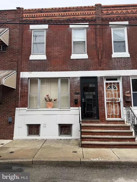 2221 S Carlisle St, Philadelphia, PA 19145