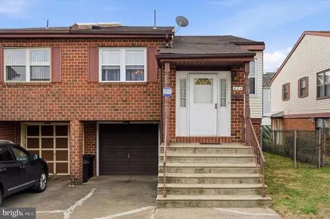 826 Hendrix St, Philadelphia, PA 19116