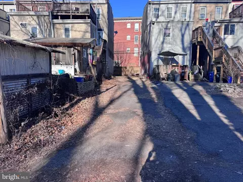4040 Ridge Ave, Philadelphia, PA 19129