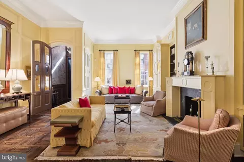 1811 Delancey Pl, Philadelphia, PA 19103