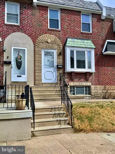 4335 Loring St, Philadelphia, PA 19136
