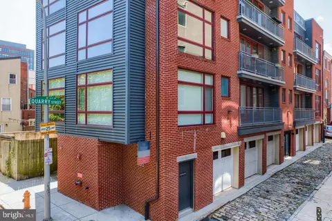 138 N 40 N Front St #3F, Philadelphia, PA 19106