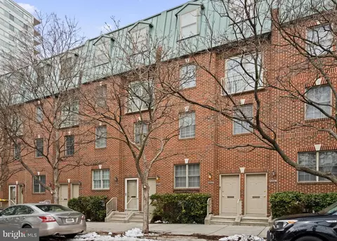2341 Wallace St #B, Philadelphia, PA 19130