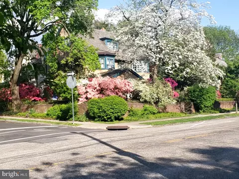3130 W Penn St, Philadelphia, PA 19129