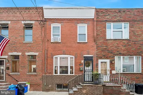 2427 S Mole St, Philadelphia, PA 19145