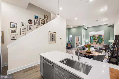 1115 N American St #E7, Philadelphia, PA 19123