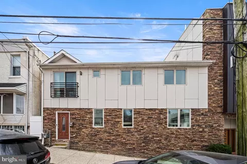 213 Roxborough Ave, Philadelphia, PA 19128