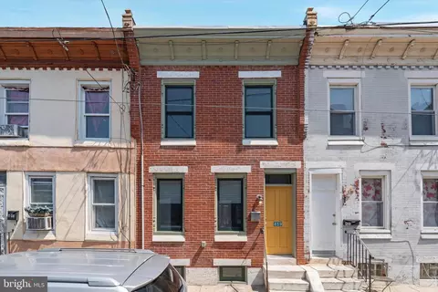 439 Mercy St, Philadelphia, PA 19148