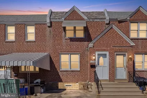 6208 Shelbourne St, Philadelphia, PA 19111