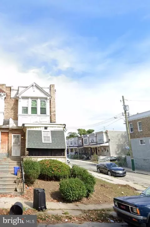 1131 S 55th St, Philadelphia, PA 19143