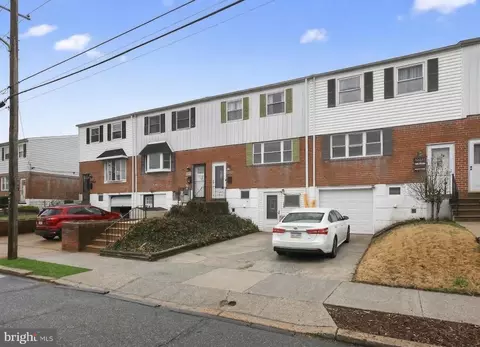 12030 Alberta Dr, Philadelphia, PA 19154