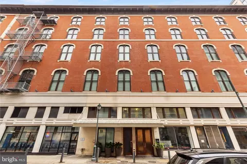 105 S 12th St #401, Philadelphia, PA 19107