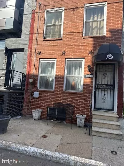 1749 W Seybert St, Philadelphia, PA 19121