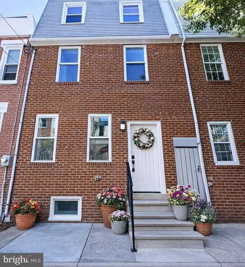 2165 E Firth St, Philadelphia, PA 19125
