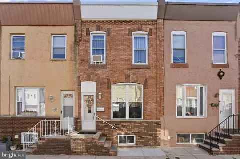 2407 S Warnock St, Philadelphia, PA 19148