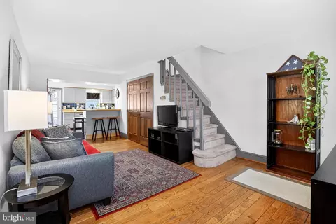133 Morris St, Philadelphia, PA 19148