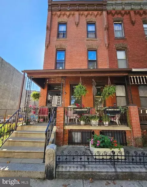 510 N 34th St, Philadelphia, PA 19104