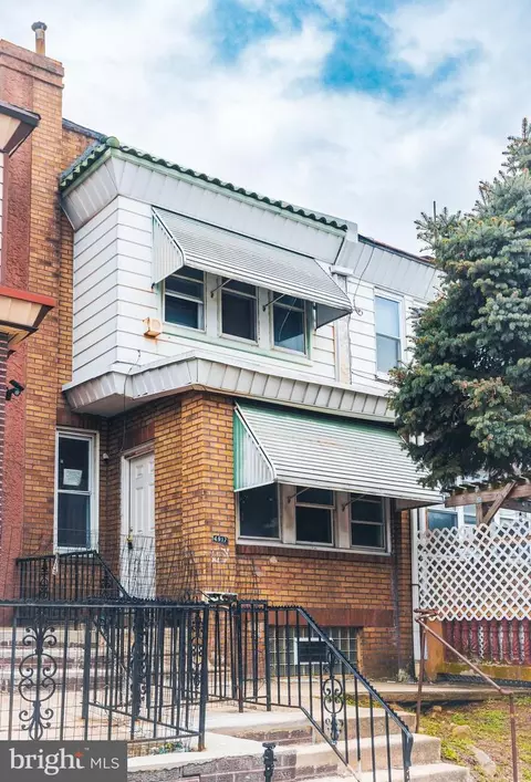 4917 Gransback St, Philadelphia, PA 19120