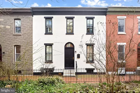 2314 Madison Sq, Philadelphia, PA 19146