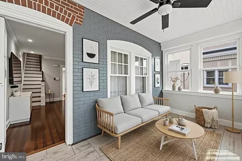 4260 Houghton St, Philadelphia, PA 19128
