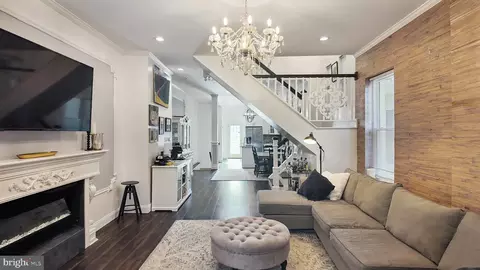 224 W Penn St, Philadelphia, PA 19144