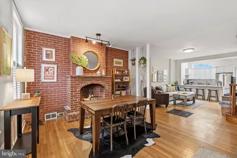 2944 Ogden St, Philadelphia, PA 19130