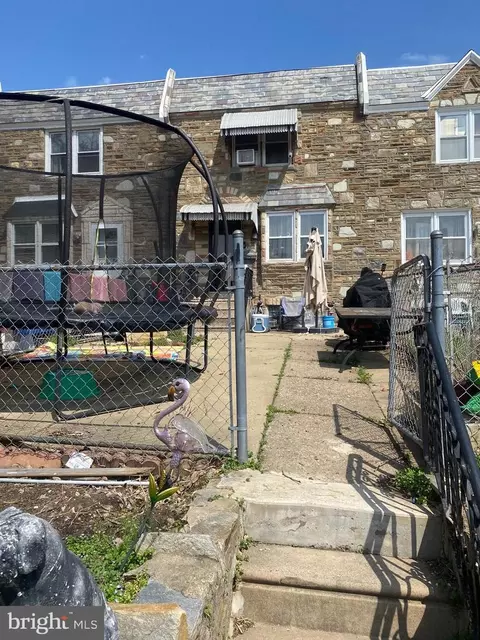 2155 Fanshawe St, Philadelphia, PA 19149