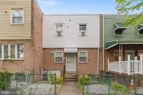 1225 W Diamond St, Philadelphia, PA 19122